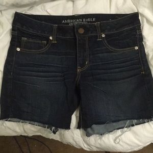Cut off, mid thigh shorts
